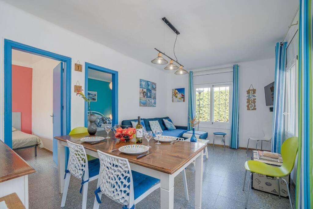 Vila Mb1-House With Big Garden ,Swimming-Pool, & Barbacue In Roses Exteriér fotografie