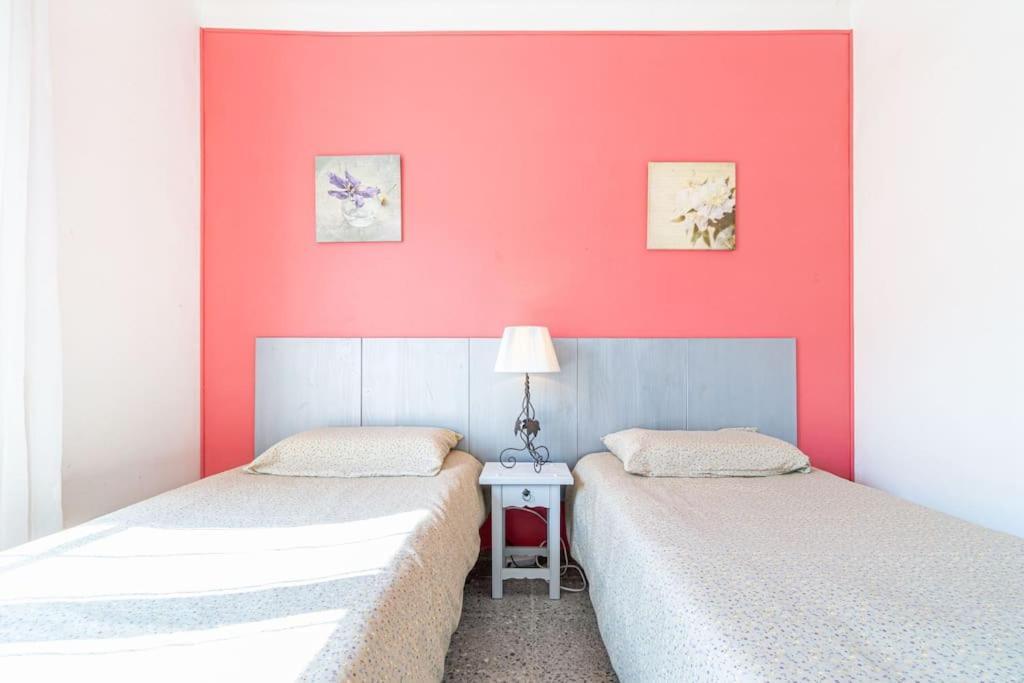 Vila Mb1-House With Big Garden ,Swimming-Pool, & Barbacue In Roses Exteriér fotografie