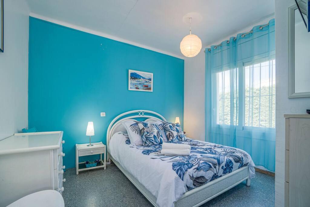 Vila Mb1-House With Big Garden ,Swimming-Pool, & Barbacue In Roses Exteriér fotografie